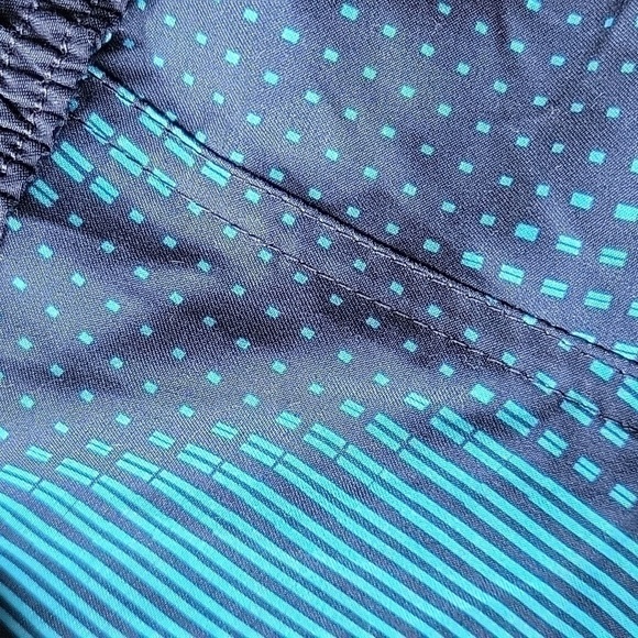 Nike Blue Geometrical Men Swim Trunks Sporty Lined Side Pockets Strings Vintage - Picture 16 of 16